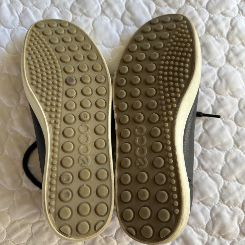 ecco Soft 7 Leather Lows Women's Size 6 - Picture 7 of 7